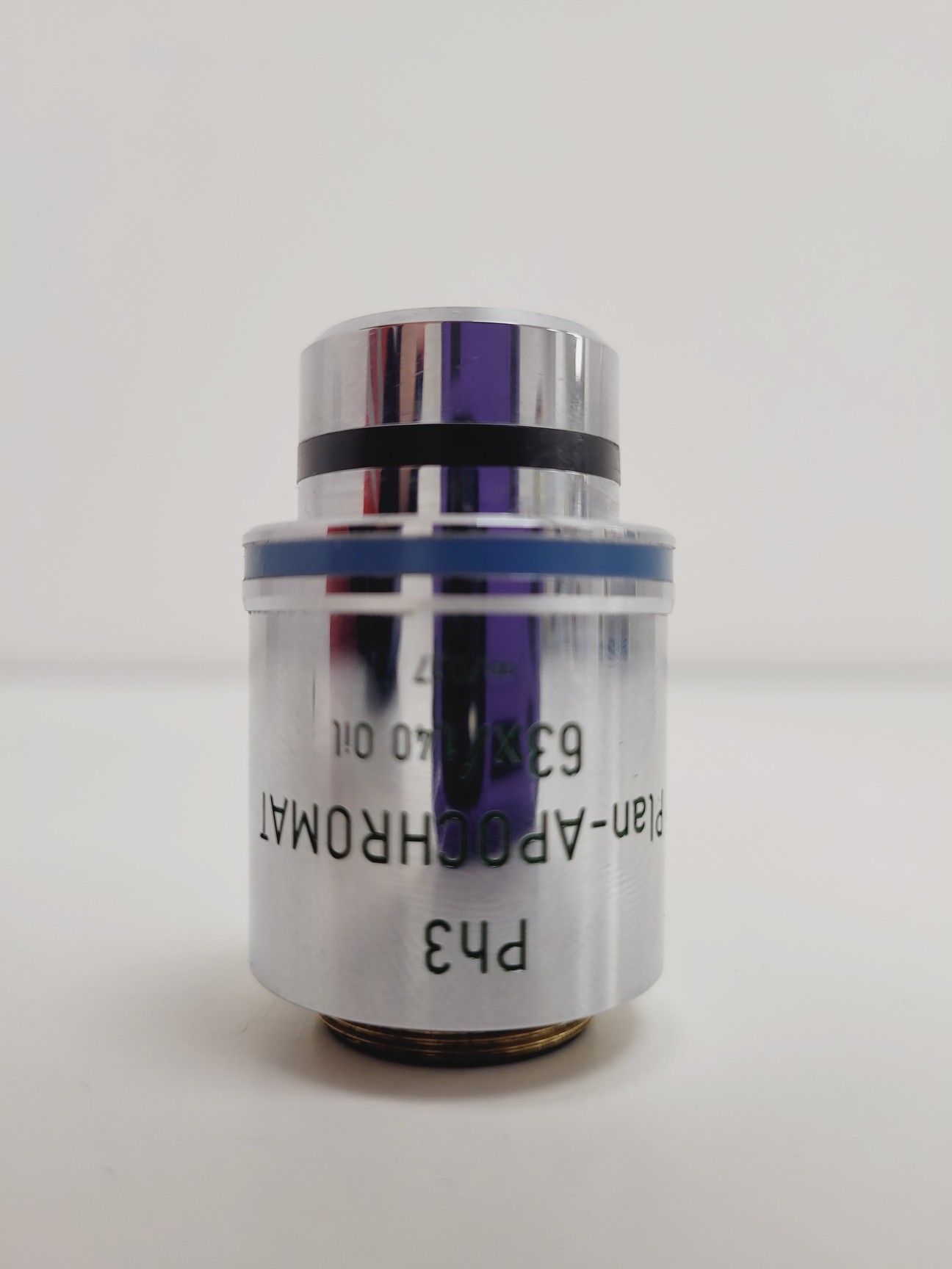 Image of Zeiss Plan-APOCHROMAT 63x/1,40 Oil ∞/0,17 440761 Objective