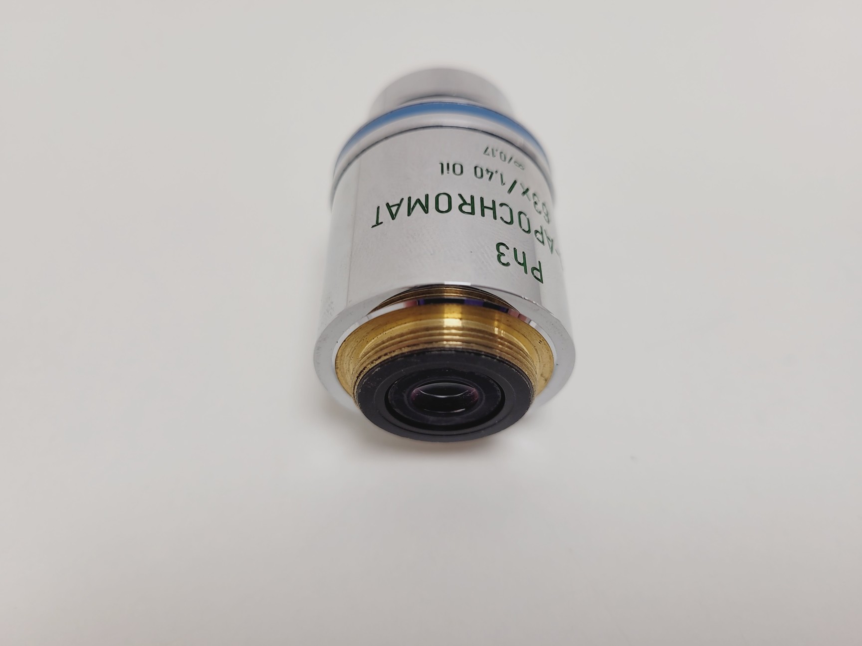 Image of Zeiss Plan-APOCHROMAT 63x/1,40 Oil ∞/0,17 440761 Objective
