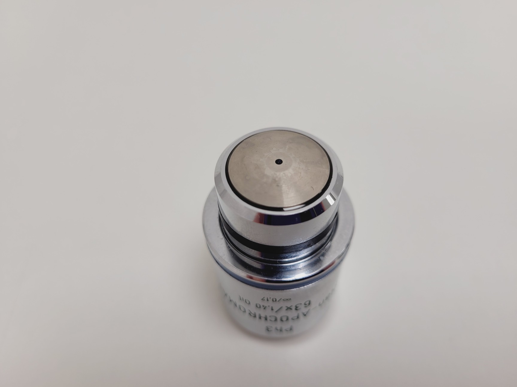 Image of Zeiss Plan-APOCHROMAT 63x/1,40 Oil ∞/0,17 440761 Objective