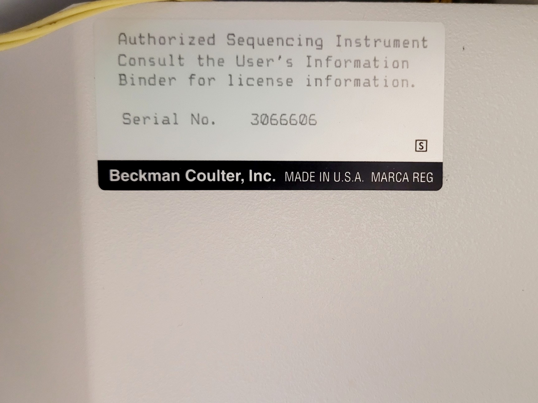 Image of Beckman Coulter CEQ 8000 Genetic Analysis System w/ PC & Software Lab