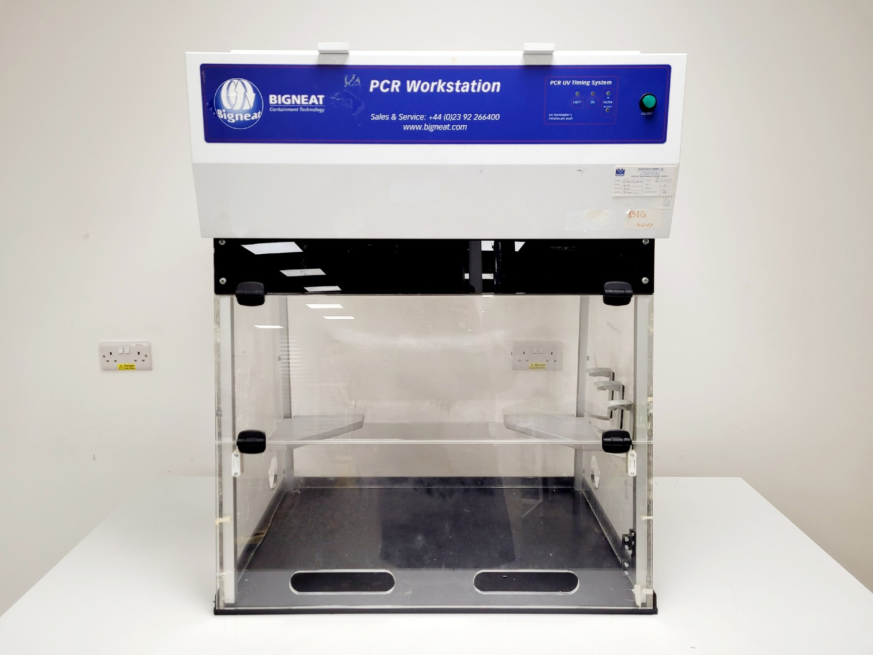 Image of Bigneat PCR Workstation (UV/HP) Lab