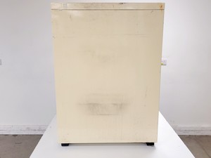 Thumbnail image of Leec B1 Drying Oven Lab