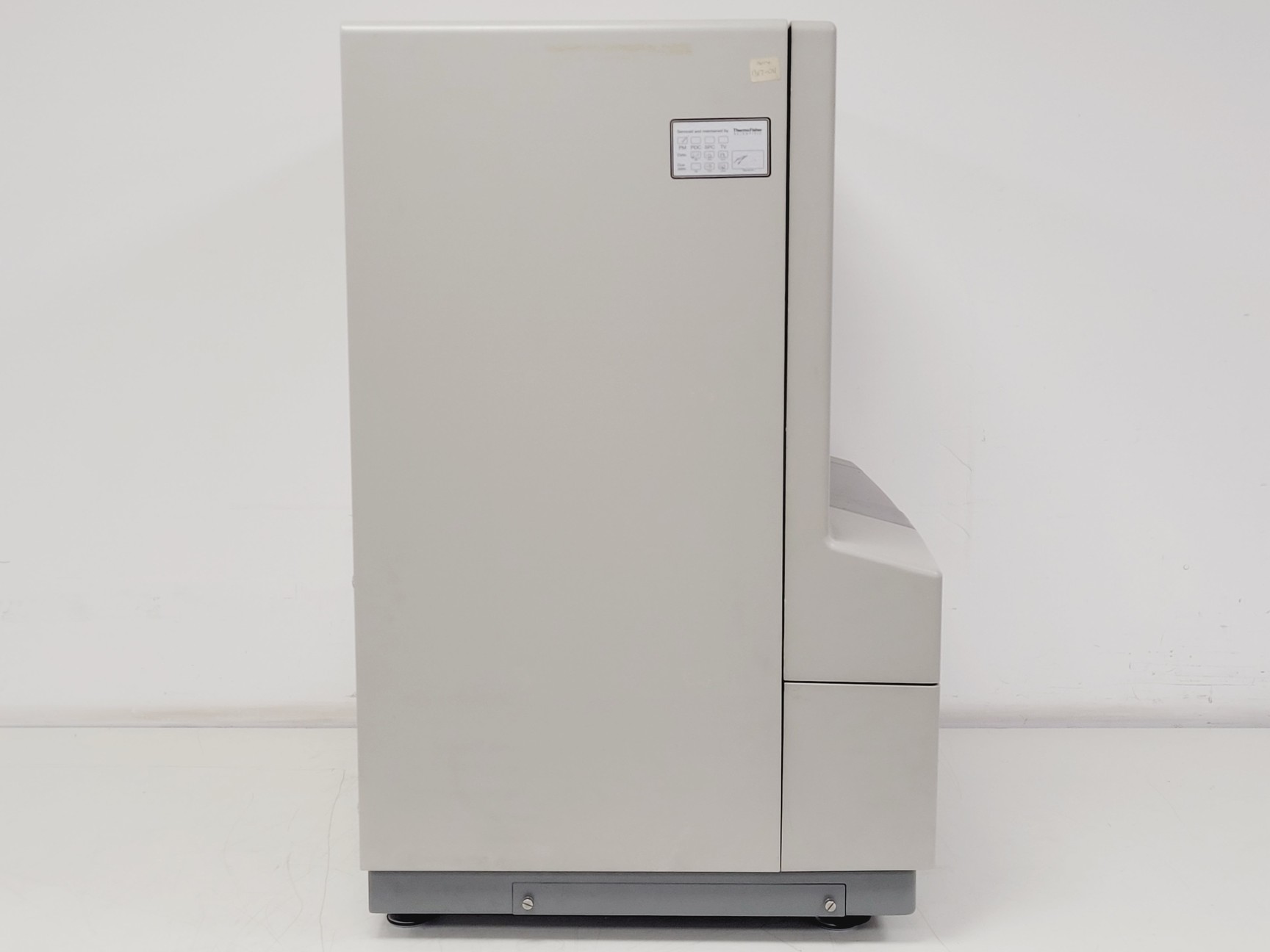 Image of Hitachi Applied Biosciences 3130 Genetic Analyser 628-0030 DNA Sequencer Lab