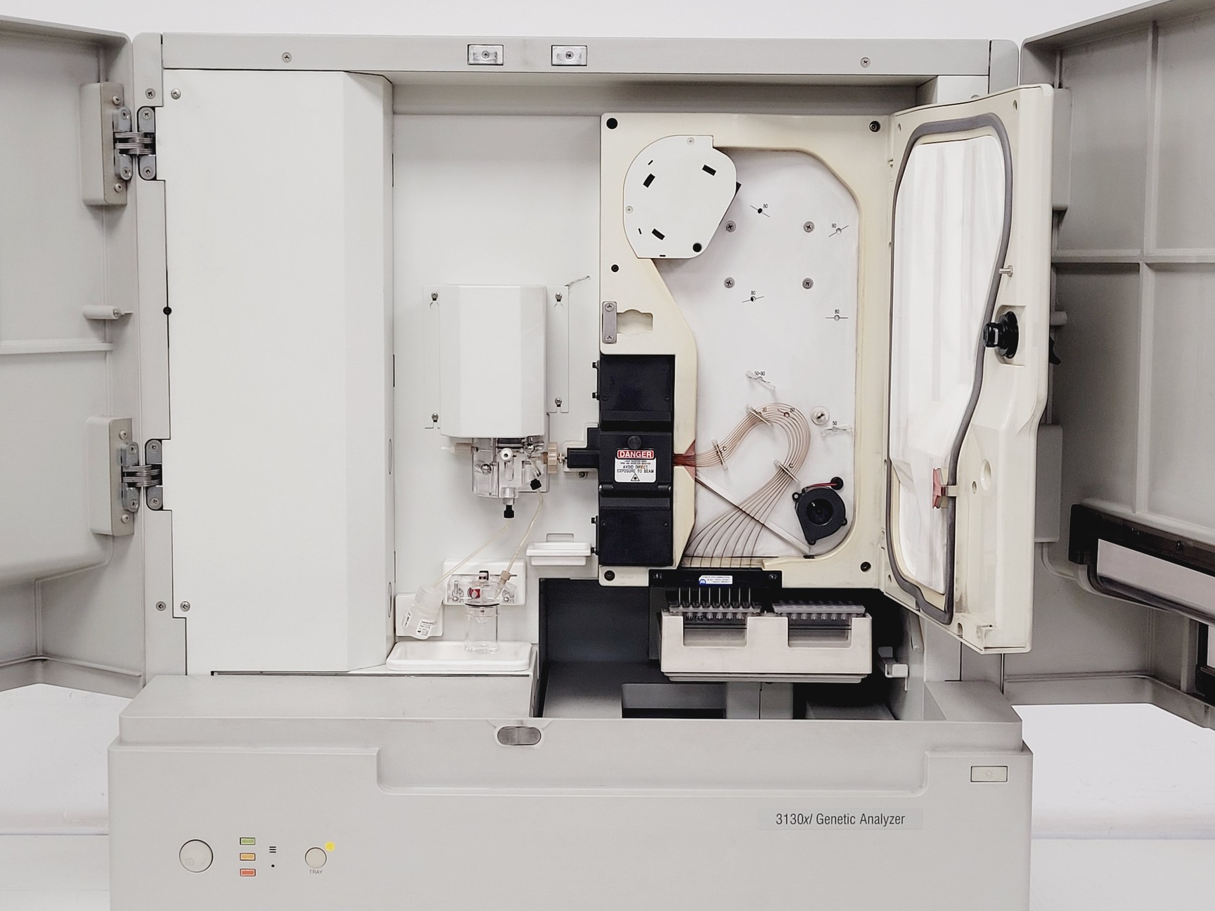 Image of Hitachi Applied Biosciences 3130 Genetic Analyser 628-0030 DNA Sequencer Lab