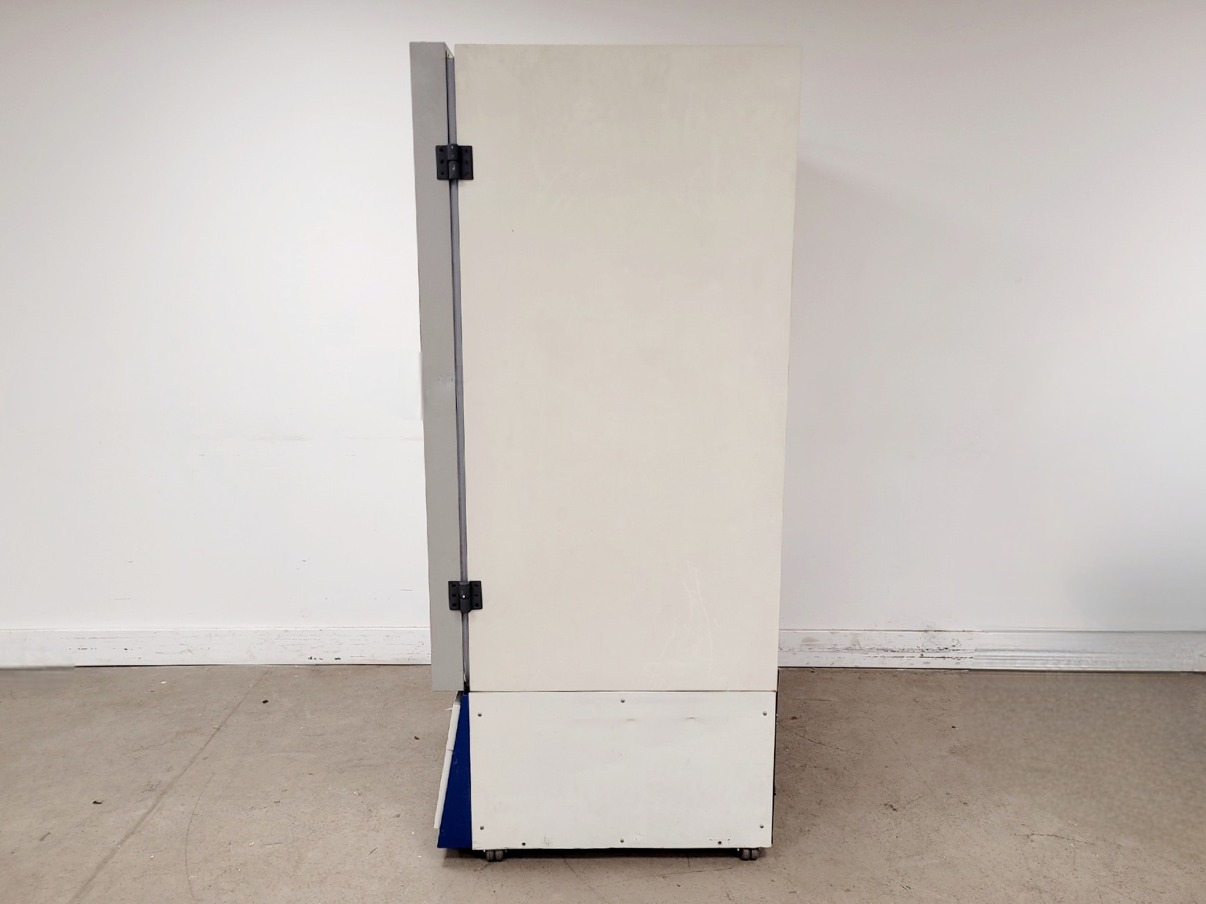 Image of GS Laboratory Equipment LIU-2586W29 -80 Freezer