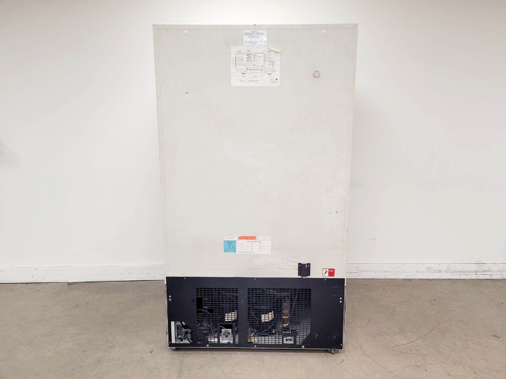 Image of GS Laboratory Equipment LIU-2586W29 -80 Freezer