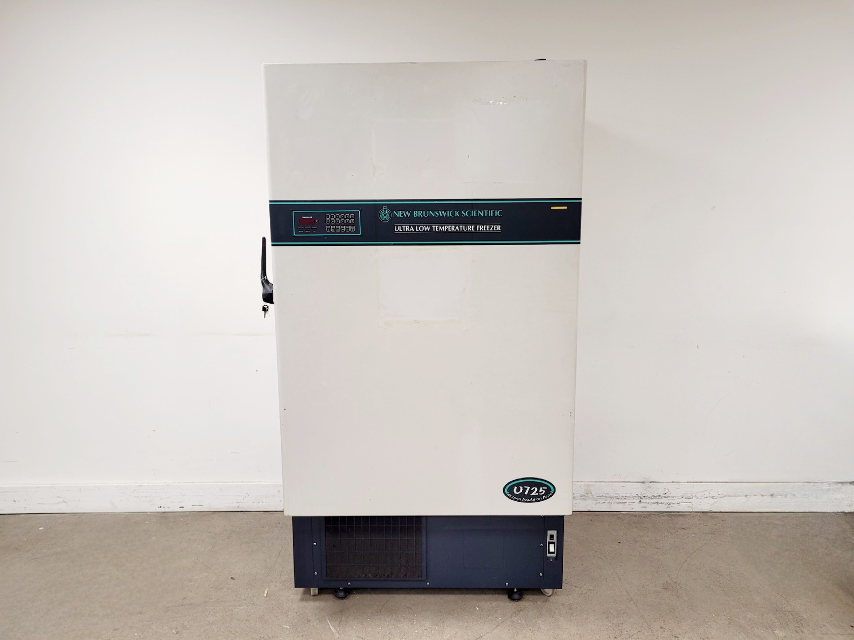 Image of New Brunswick Scientific U725 -86 Ultra Low Temp Freezer