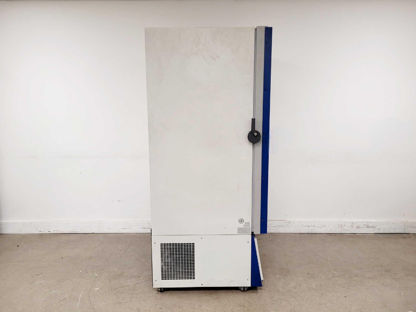 Image of Revco Scientific LIU-2586W12 Ultra Low Temp Freezer