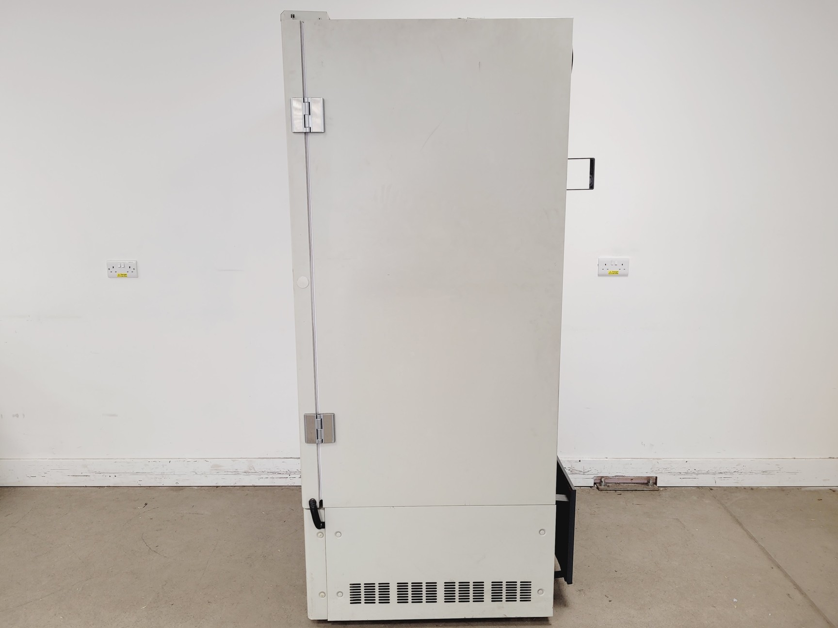 Image of Sanyo MDF-U70V Ultra-Low Temp Freezer -86 Lab