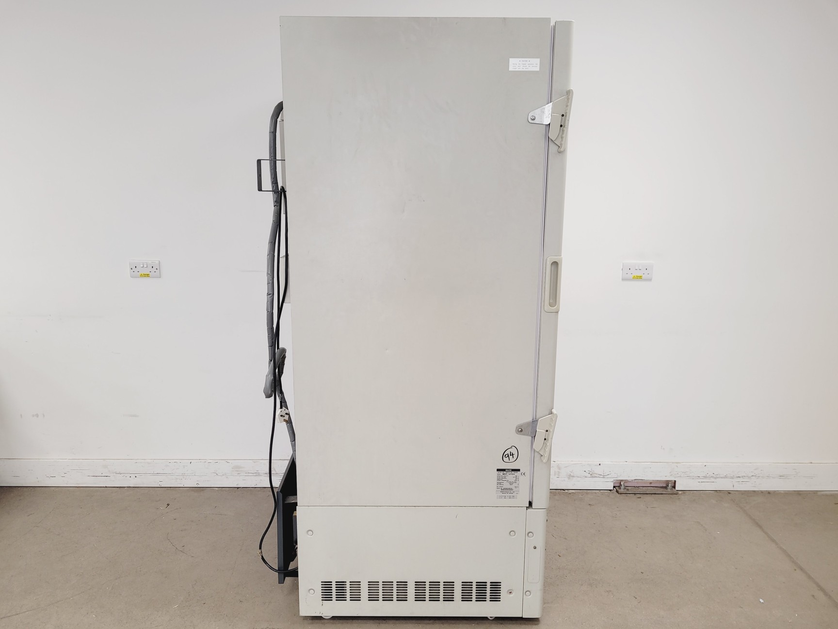 Image of Sanyo MDF-U70V Ultra-Low Temp Freezer -86 Lab