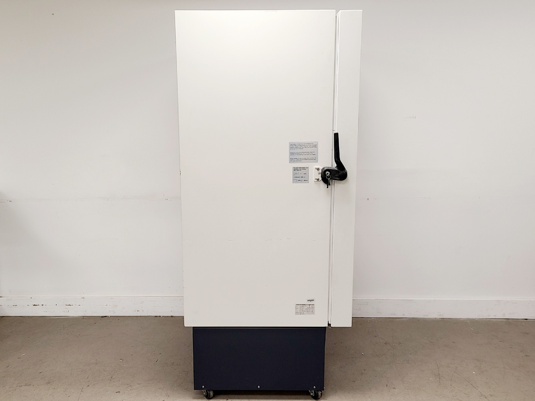 Image of New Brunswick Scientific U570 -86G Ultra Low Temp Freezer Lab