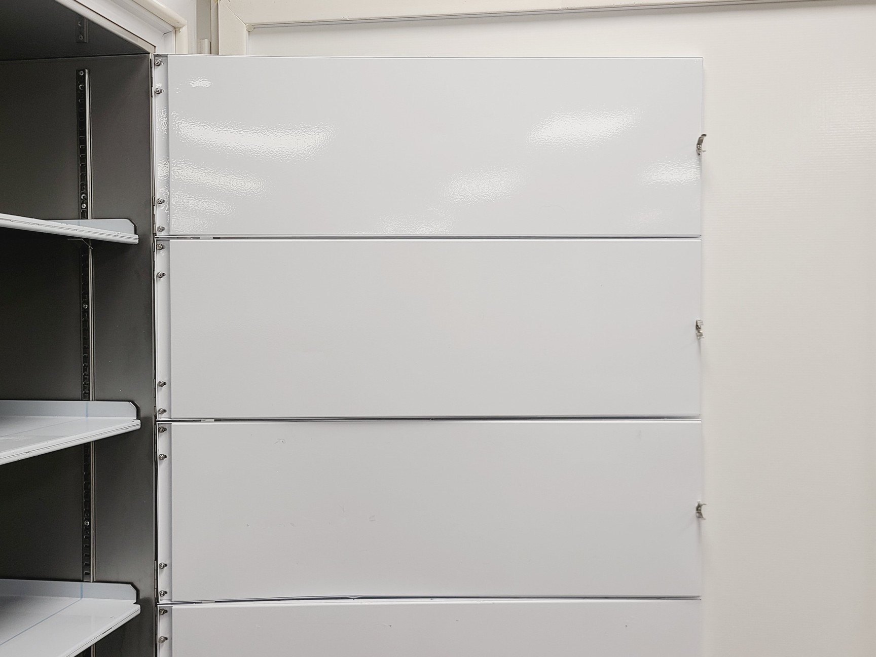 Image of New Brunswick Scientific U570 -86G Ultra Low Temp Freezer Lab