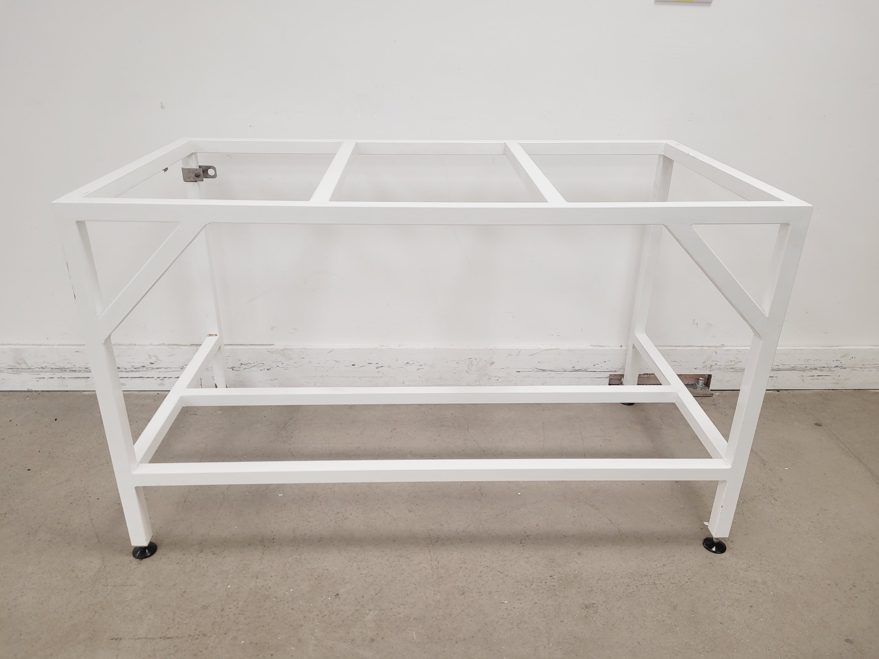 Image of Walker WALKCLII Class II Microbiological Safety Cabinet Lab