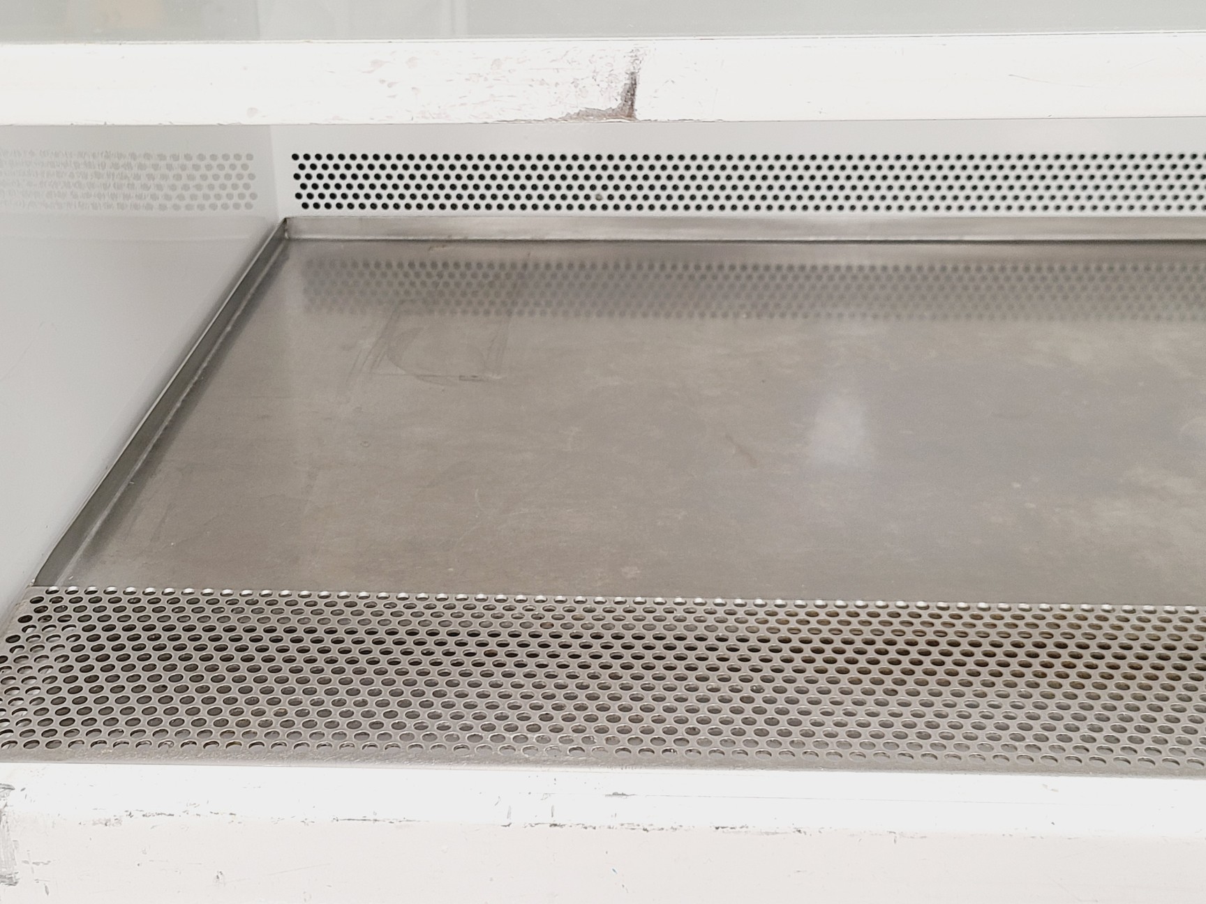 Image of Walker WALKCLII Class II Microbiological Safety Cabinet Lab