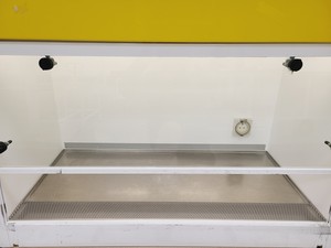 Thumbnail image of Walker WALKCLII Class II Microbiological Safety Cabinet Lab