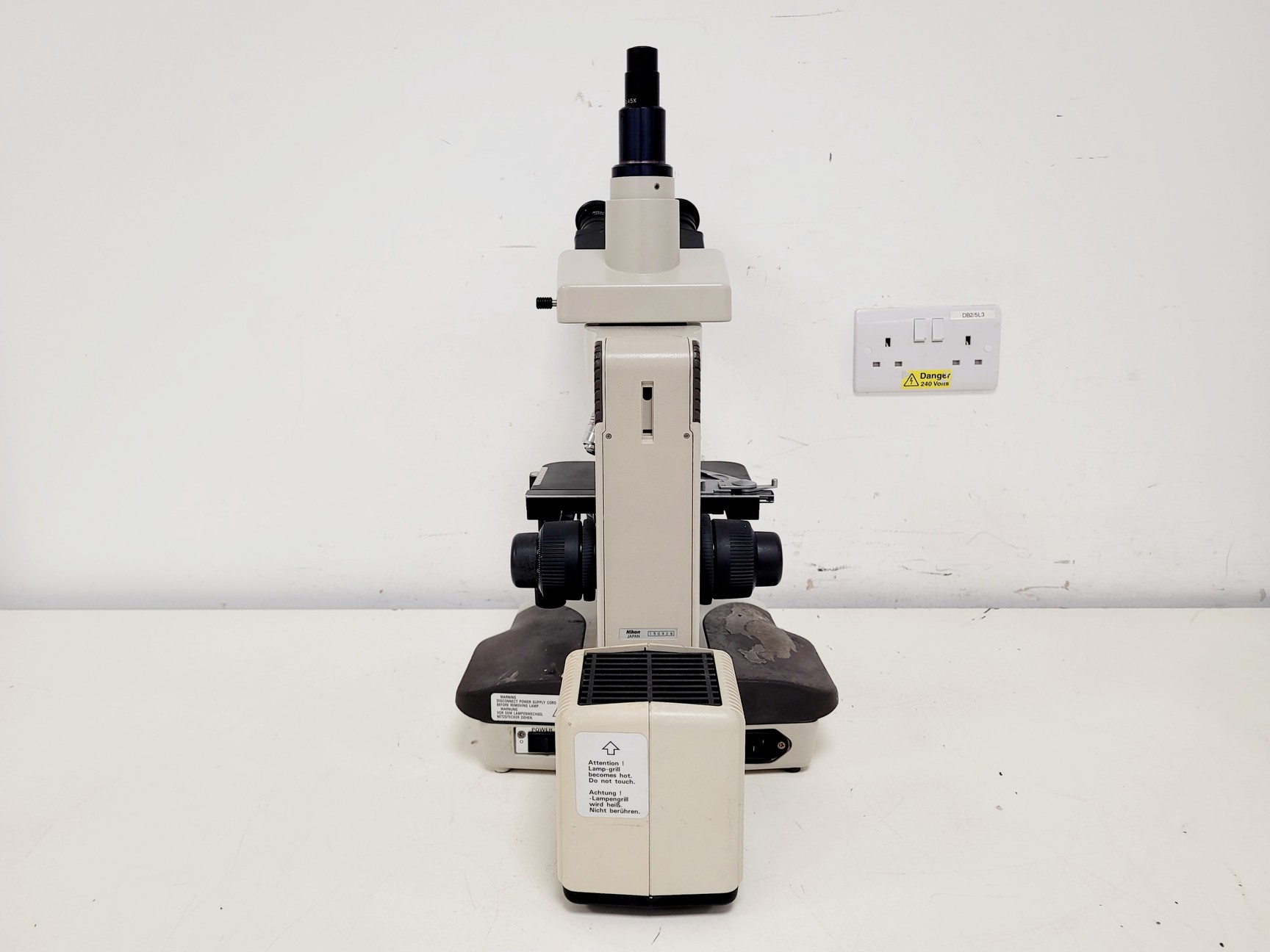 Image of Nikon Optiphot-2 Compound Microscope w/ 4 x Objectives Plan, Planapo, DIC