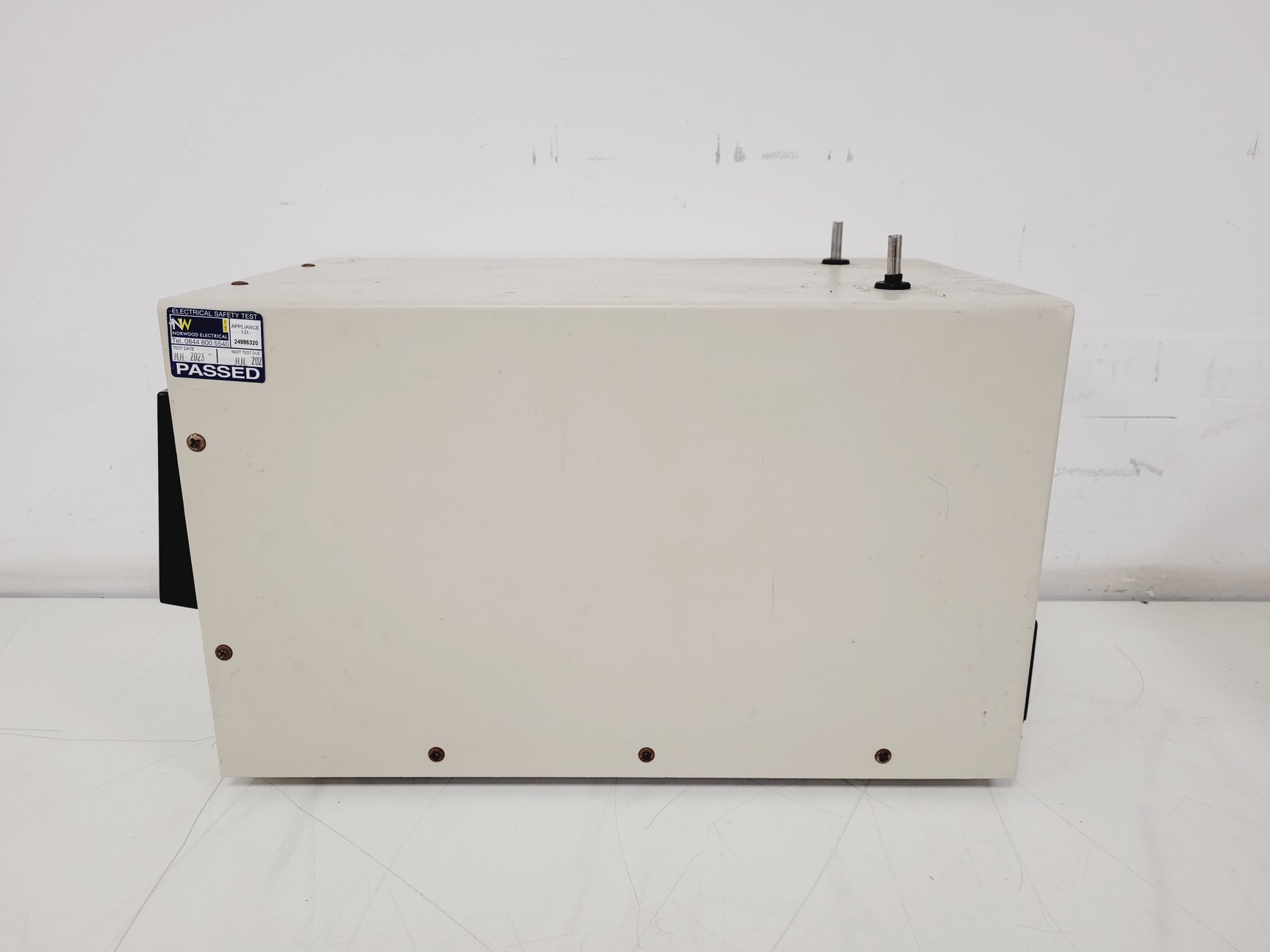 Image of Bio-Rad CHEF-DR III Pulsed Field Electrophoresis Complete System