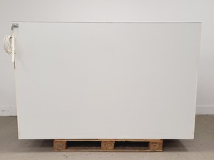 Thumbnail image of Microflow Laminar Flow Workstation Model VLF 20136 Lab