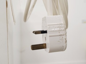 Thumbnail image of Microflow Laminar Flow Workstation Model VLF 20136 Lab