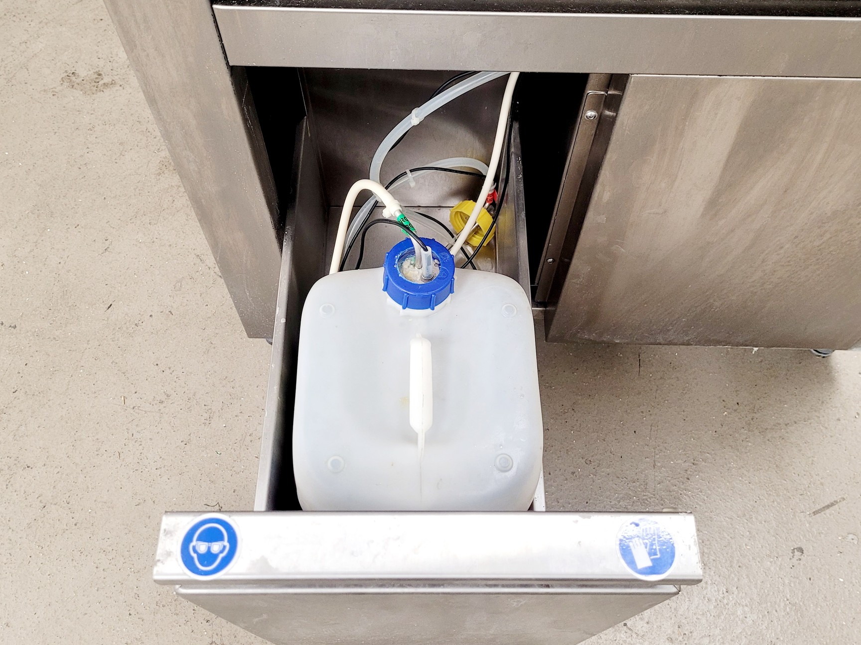 Image of Lancer 1400 LXP ULTIMA Series Laboratory Washer