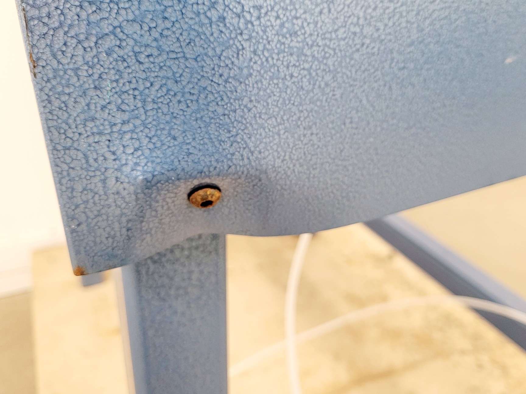 Image of Wentworth Laboratories Model AVT 701 Anti-Vibration Isolation Table