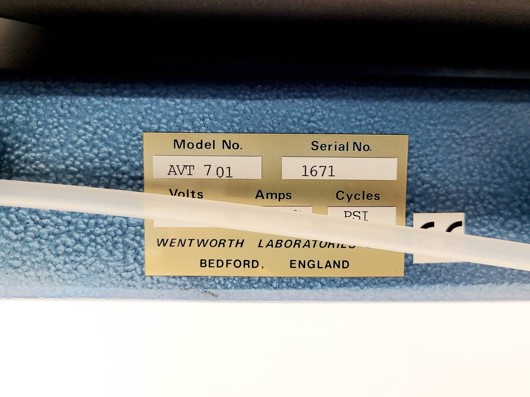 Image of Wentworth Laboratories Model AVT 701 Anti-Vibration Isolation Table