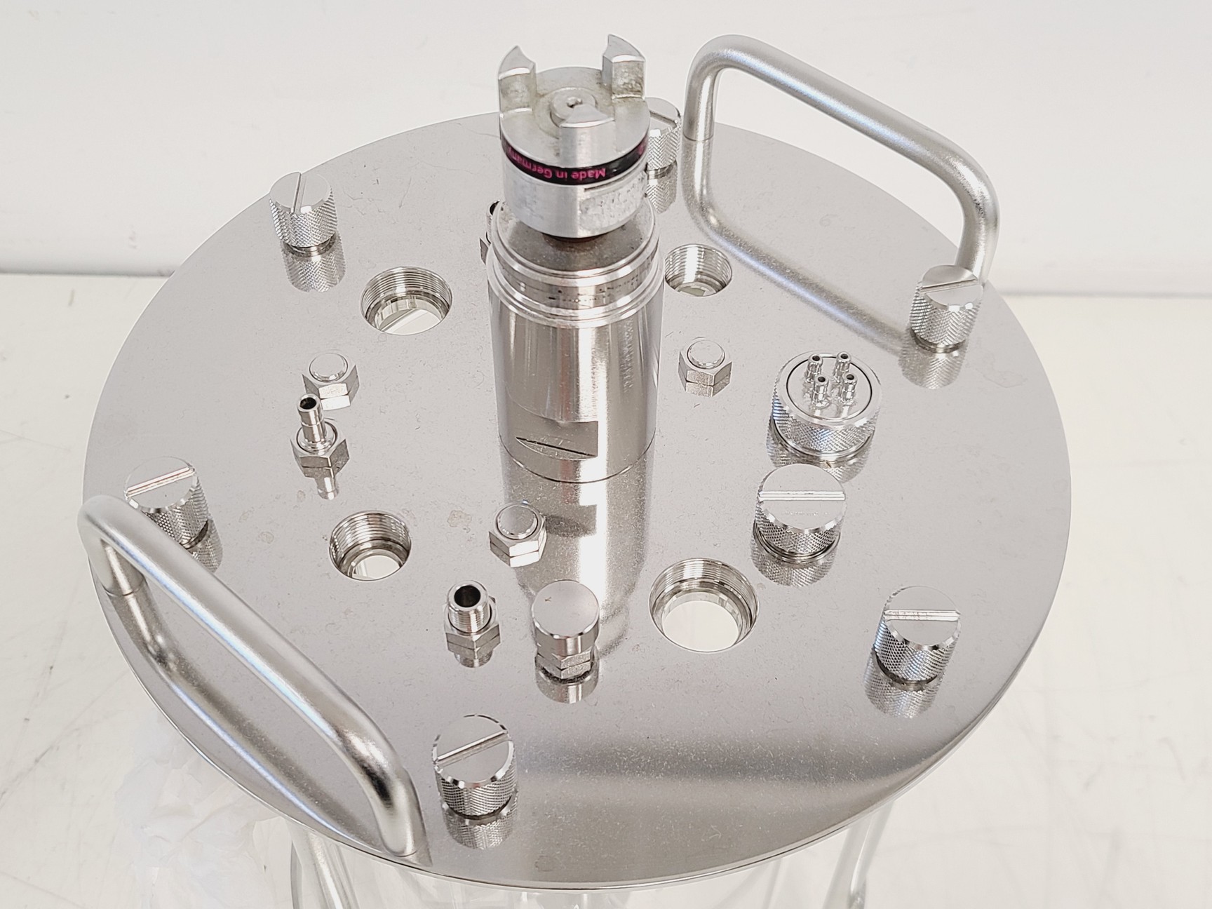 Image of Sartorius BIOSTAT Q Plus Fermenter w/ DCU Tower & 5 x Glass Vessels Lab