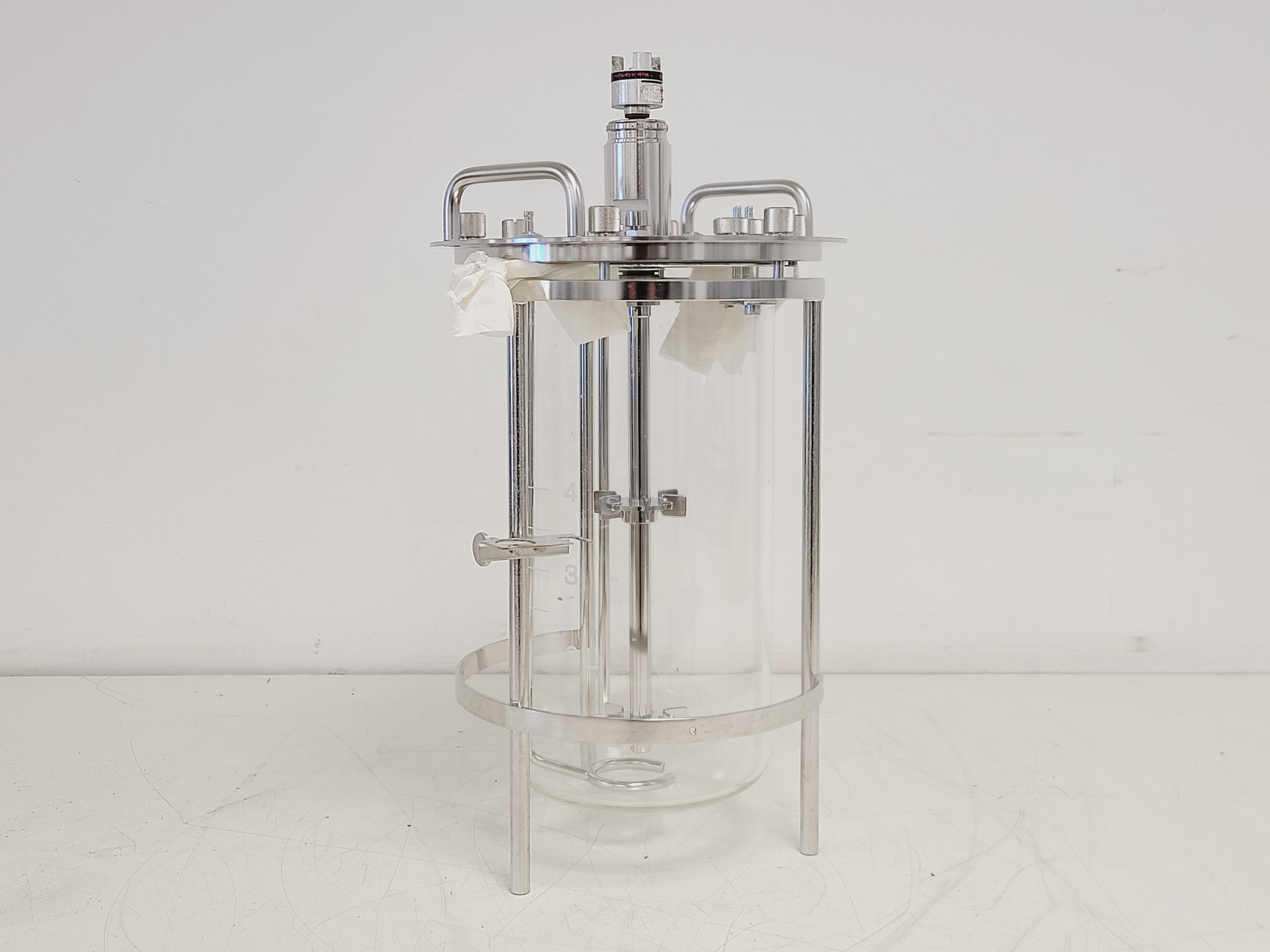 Image of Sartorius BIOSTAT Q Plus Fermenter w/ DCU Tower & 5 x Glass Vessels Lab