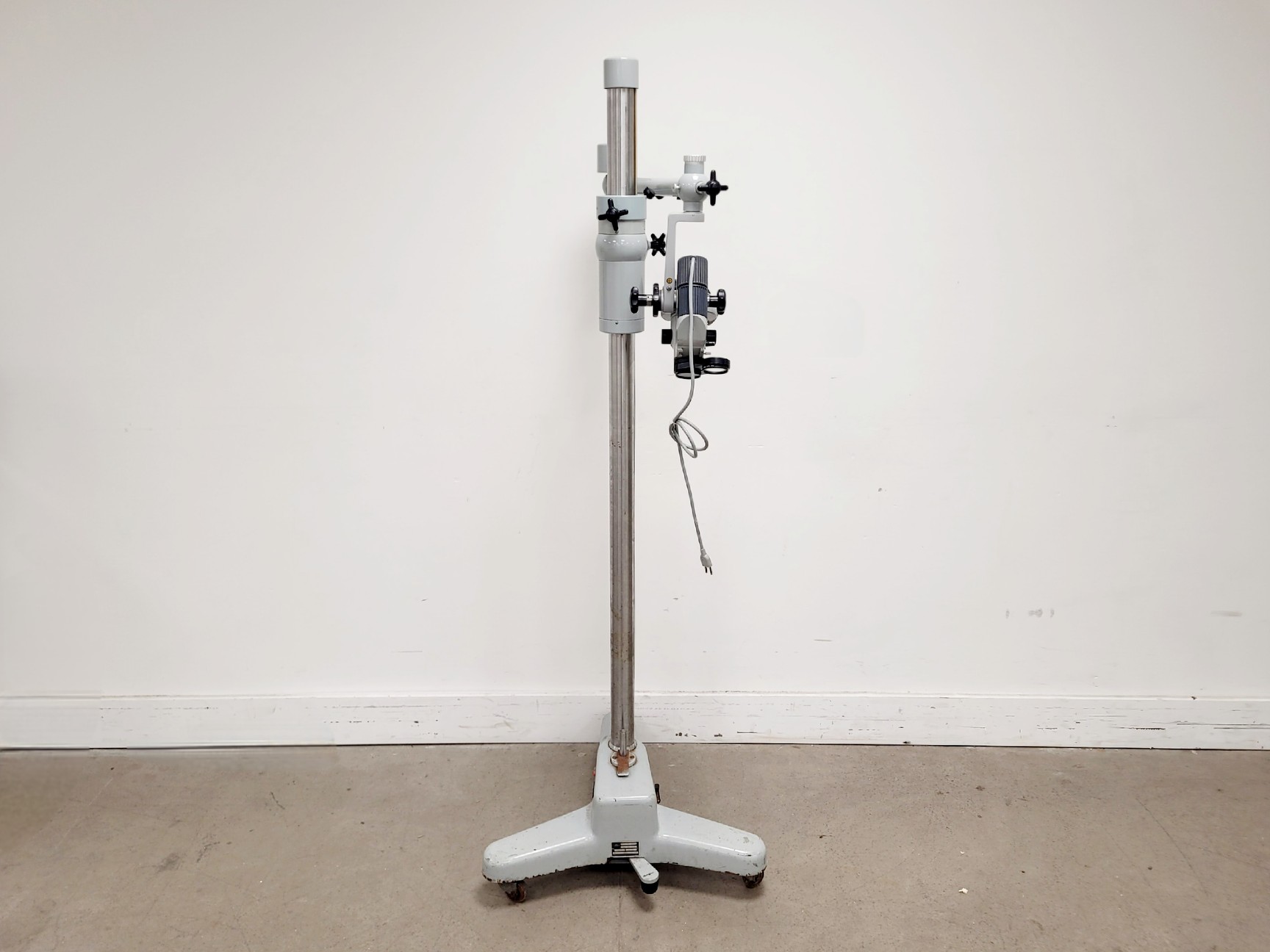 Image of Carl Zeiss OPMI 1 Surgical Microscope Spares/Repair Lab
