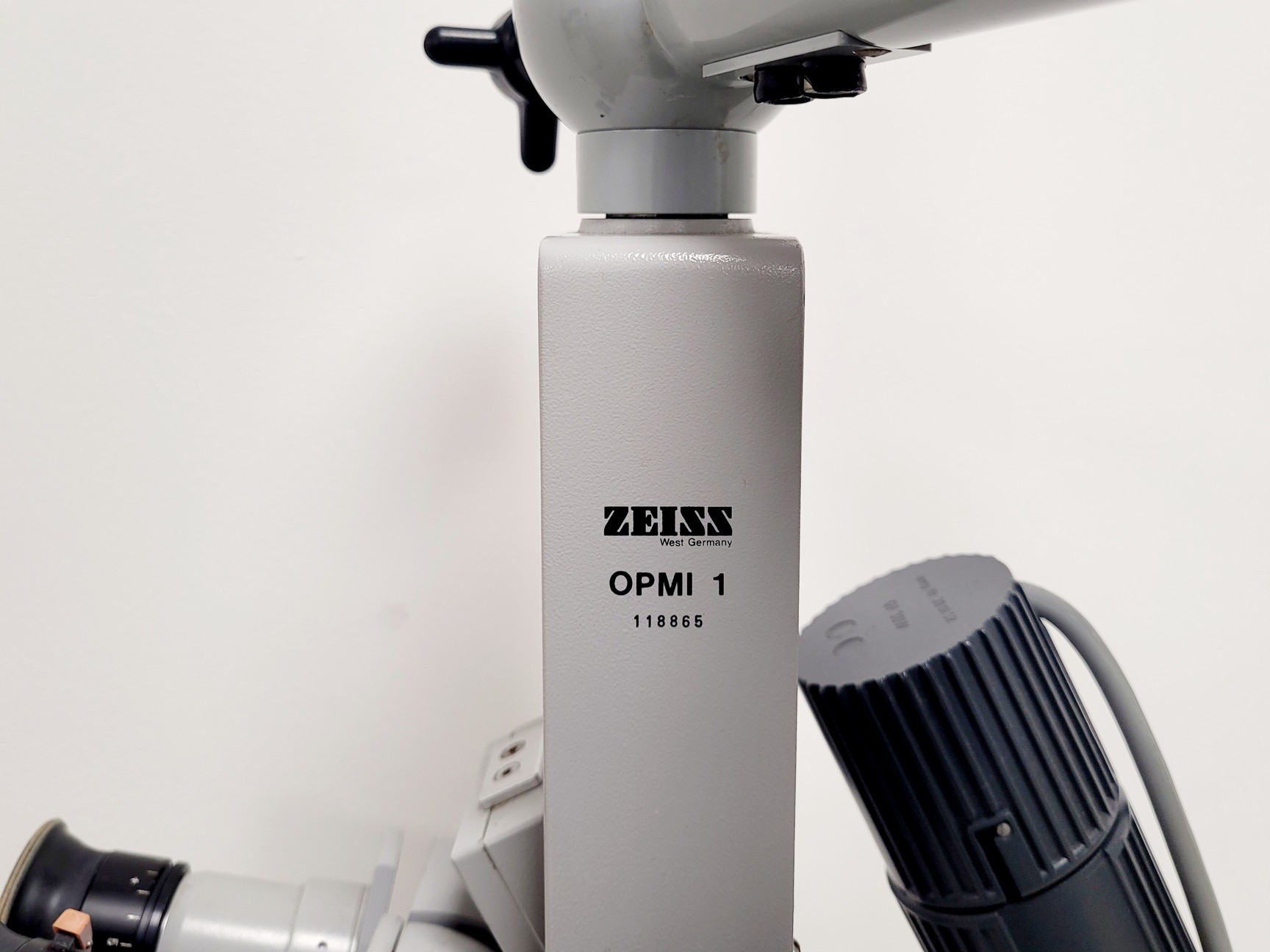 Image of Carl Zeiss OPMI 1 Surgical Microscope Spares/Repair Lab