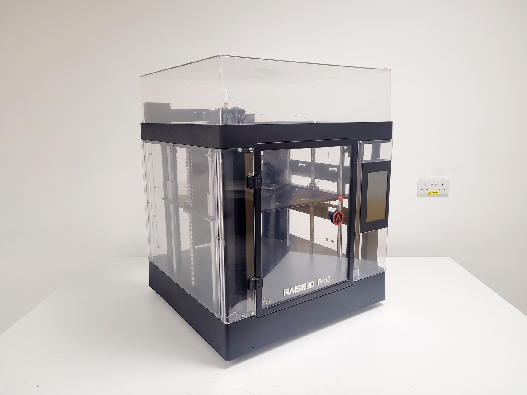 Image of Raise 3D Pro 3 3D Printer