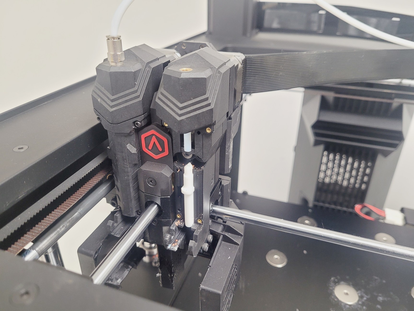 Image of Raise 3D Pro 3 3D Printer