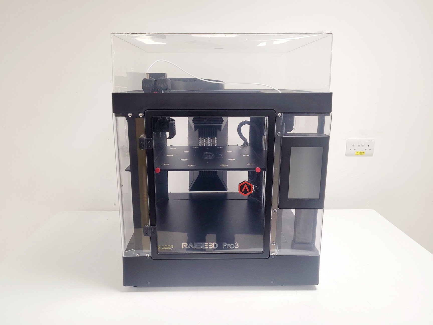 Image of Raise 3D Pro 3 3D Printer