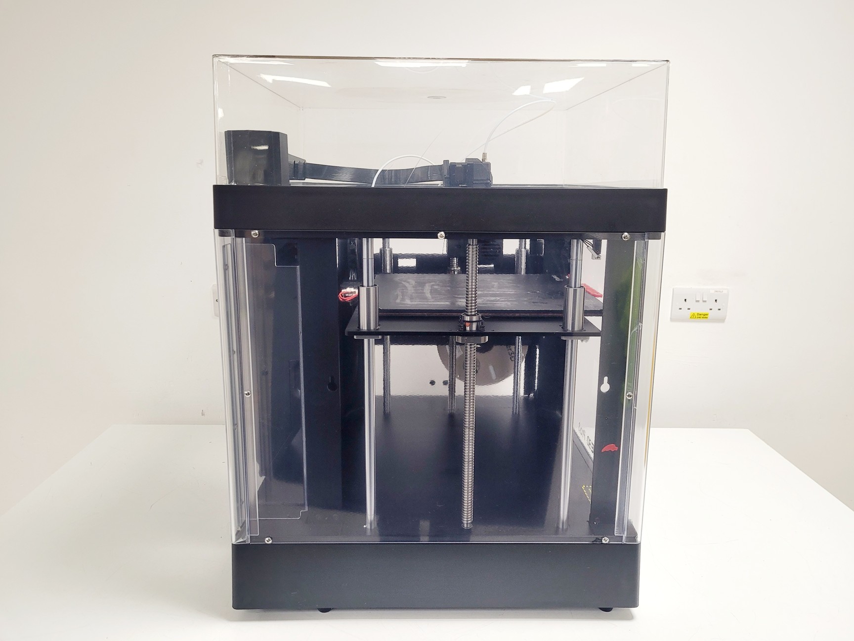 Image of Raise 3D Pro 3 3D Printer w/ PLA, Arctic white, 1.75mm, 1kg