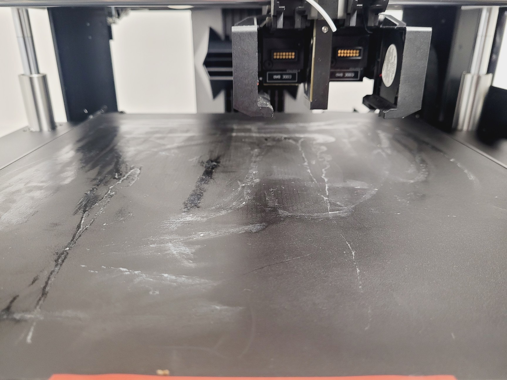 Image of Raise 3D Pro 3 3D Printer w/ PLA, Arctic white, 1.75mm, 1kg