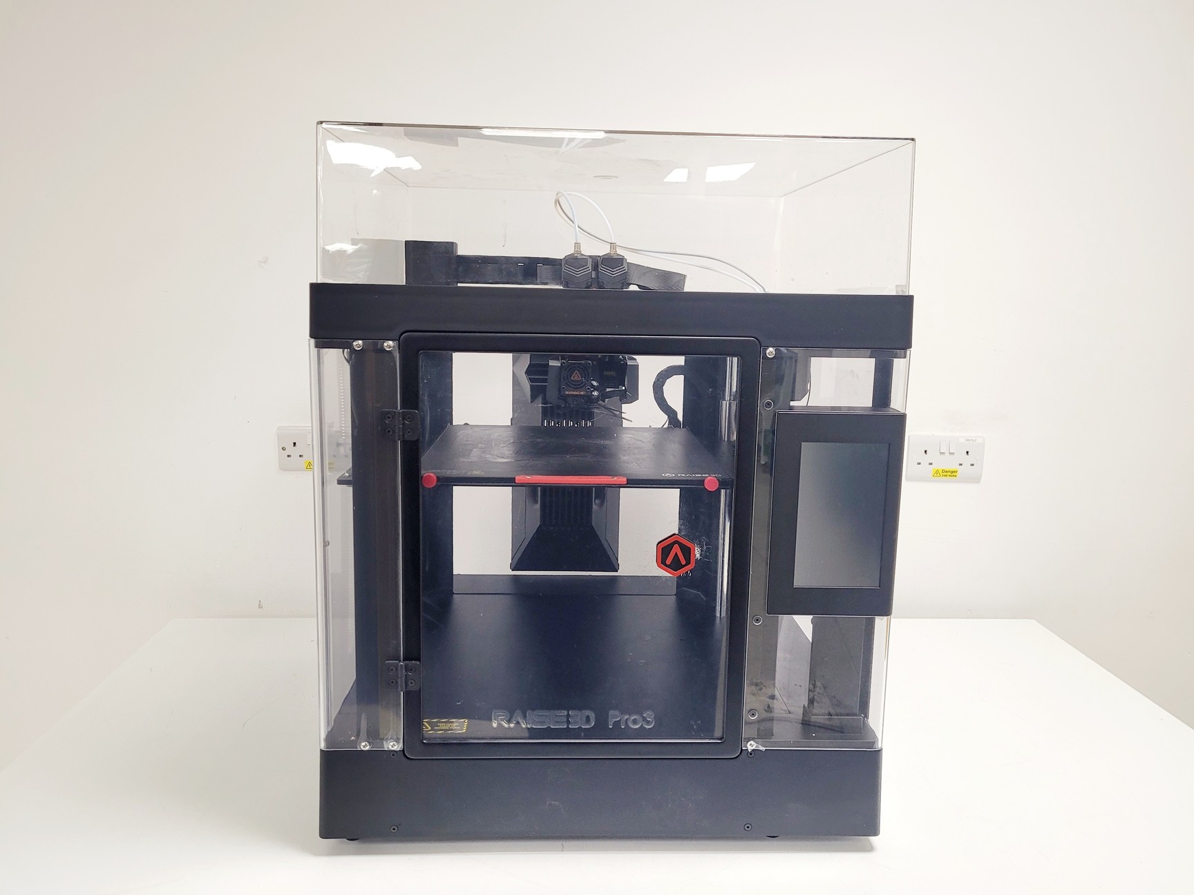Image of Raise 3D Pro 3 3D Printer