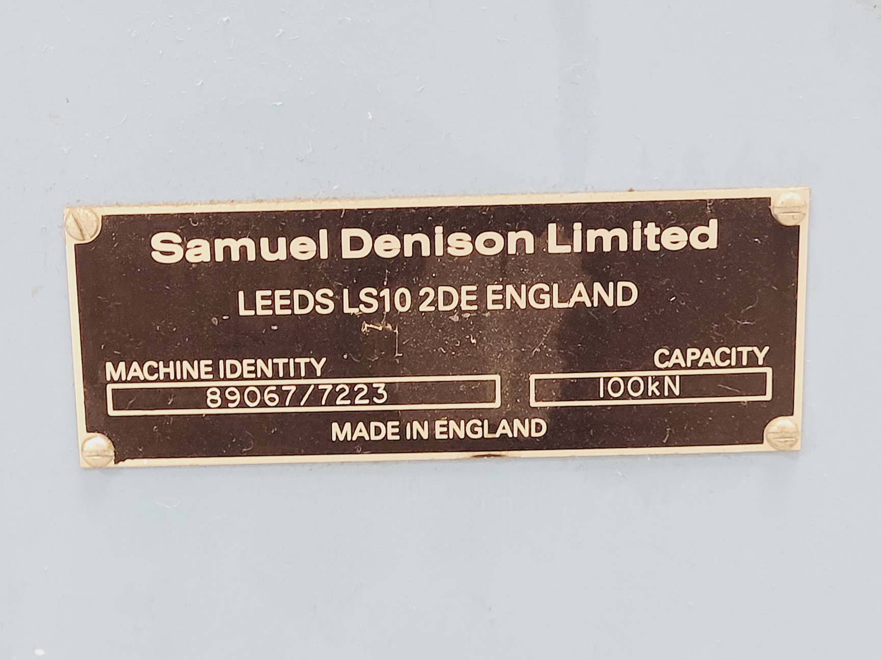 Image of Avery Denison 7225 Testing Machine 2000KN Spares/Repair
