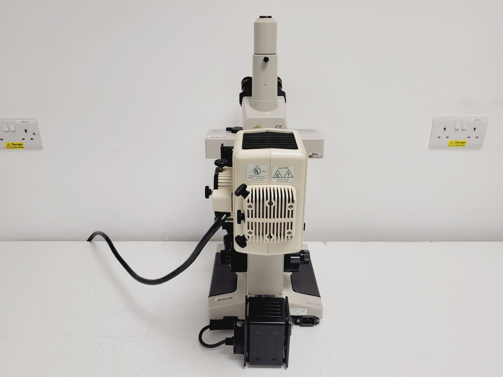 Image of Nikon EFD-3 Inverted Microscope w/ Zeiss Axiocam & 5 x Objectives 4/10/20/40 Flu