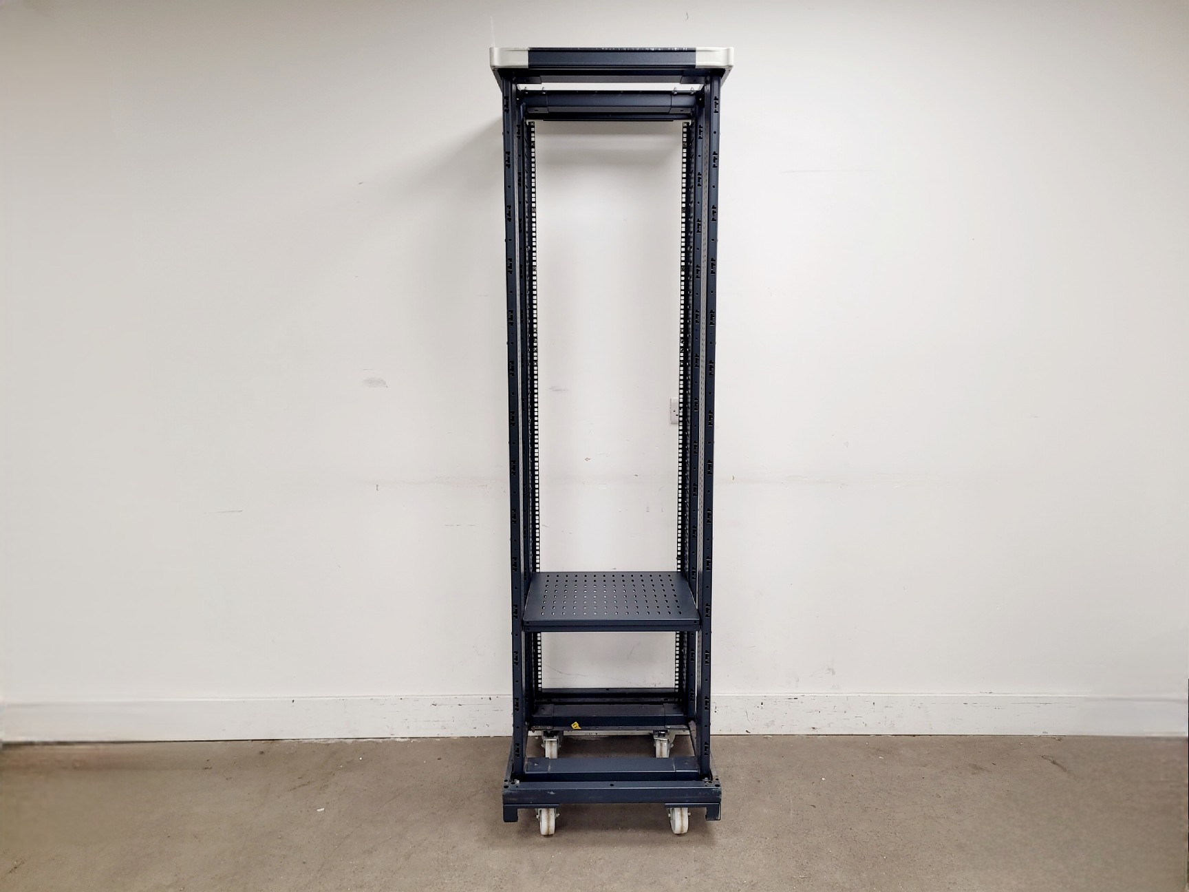 Image of Server Rack 65W x 60D x 210H cm