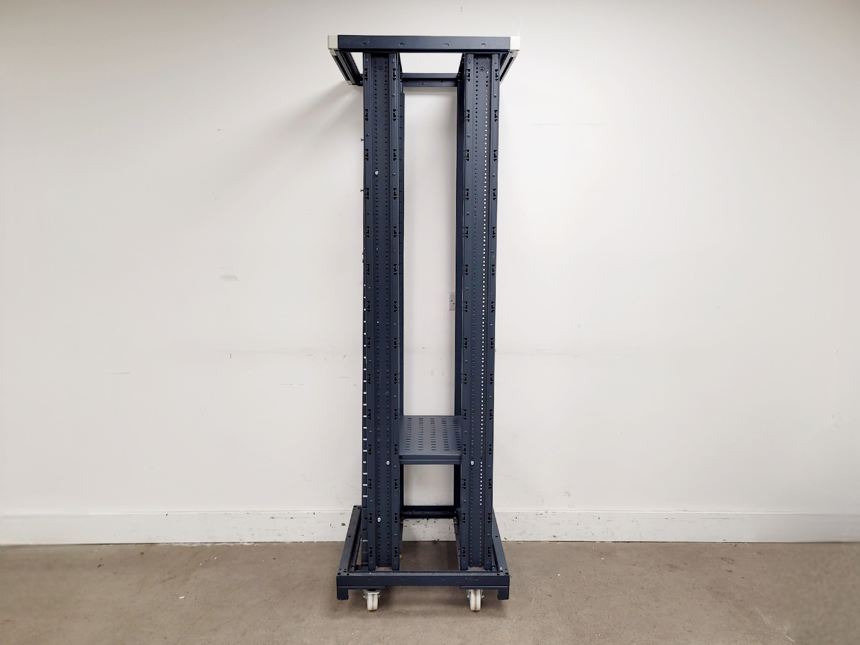 Image of Server Rack 65W x 60D x 210H cm