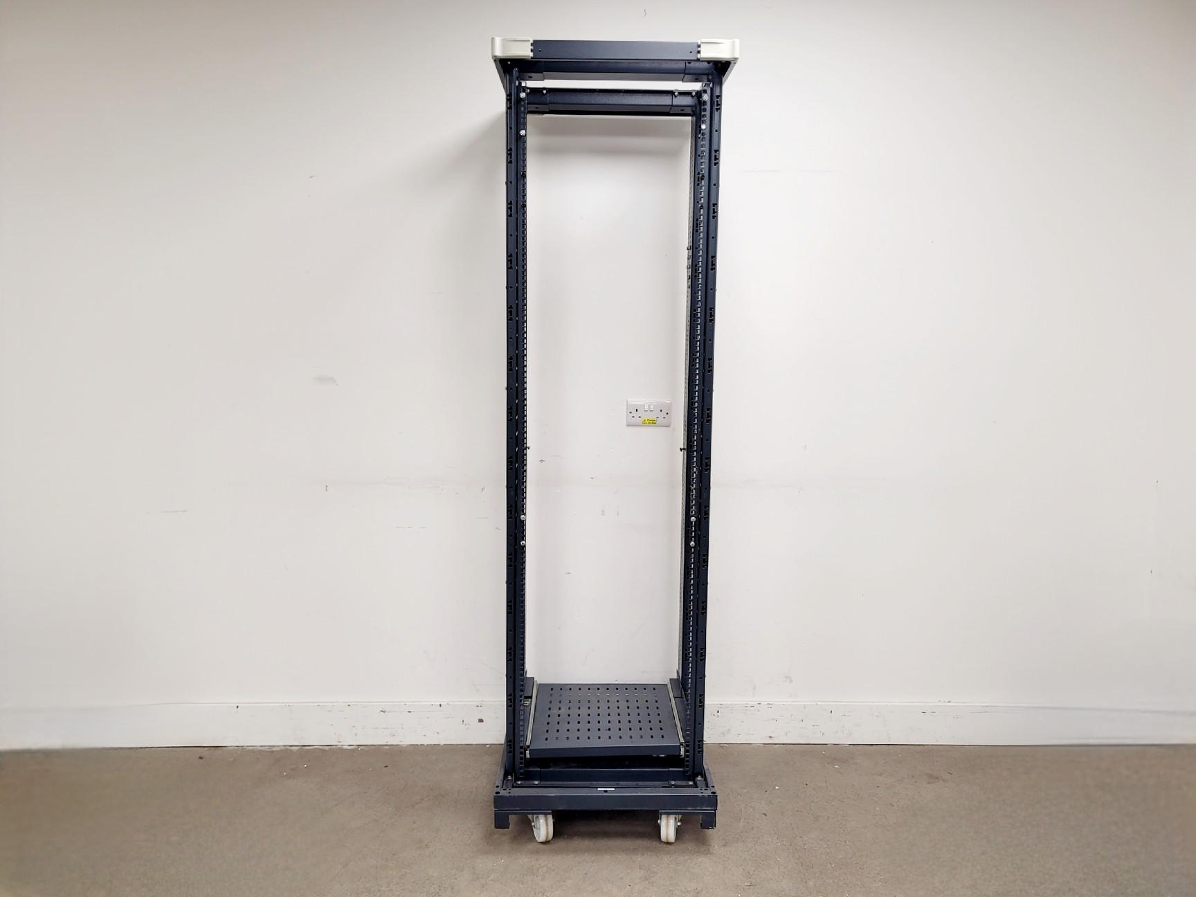 Image of Server Rack 65W x 60D x 210H cm