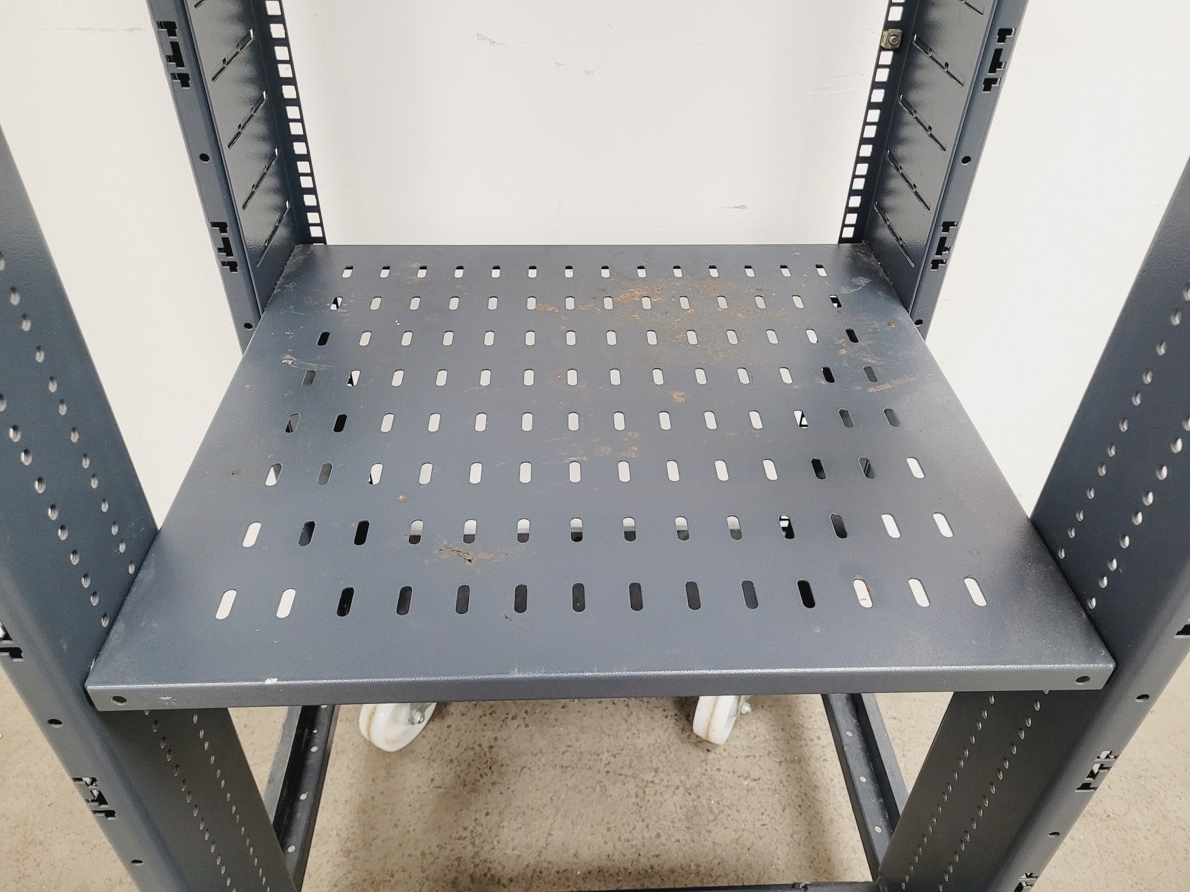 Image of Server Rack 65W x 60D x 210H cm