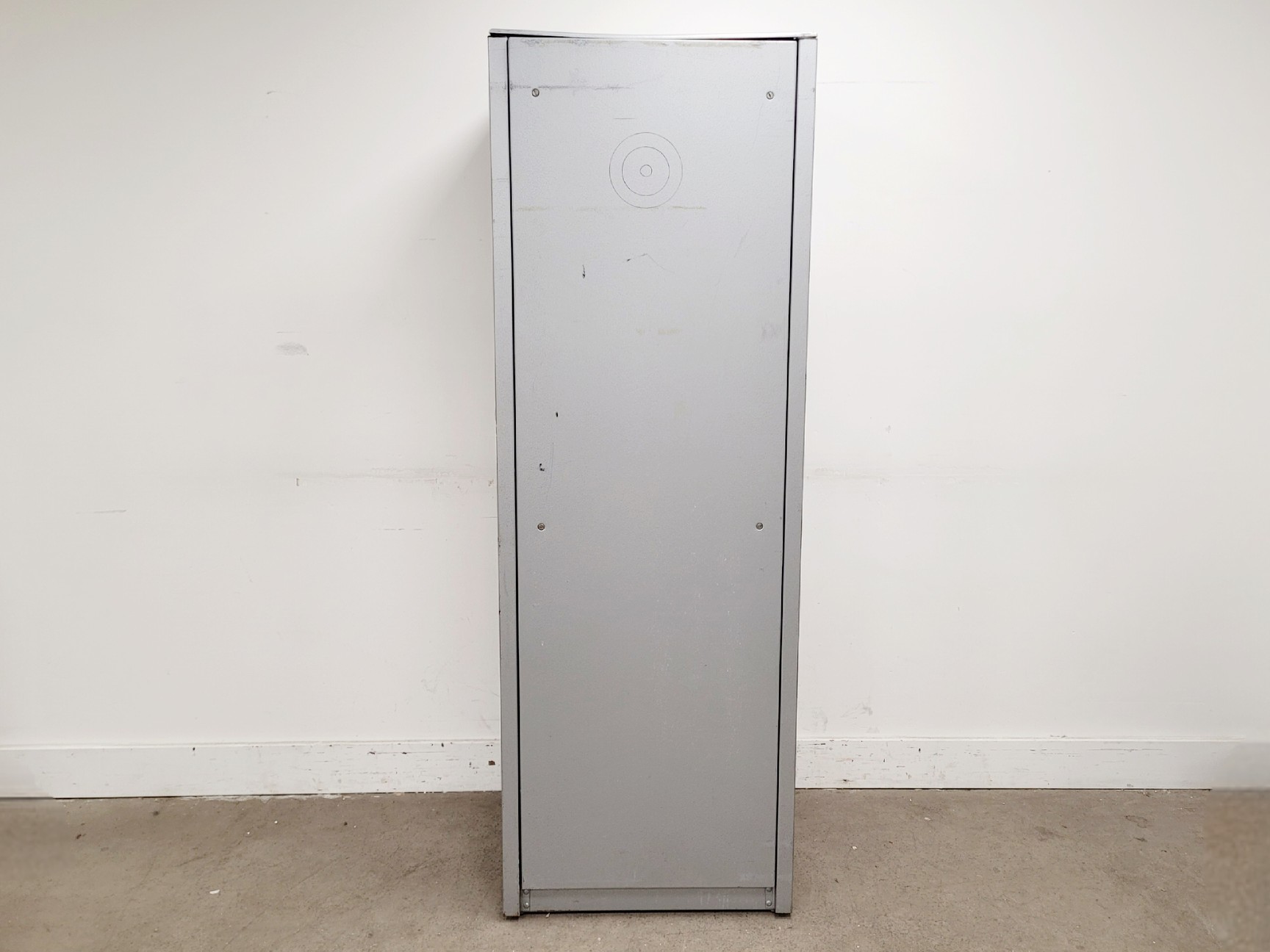 Image of Widney Dorlec Server Rack 65W x 57D x 189H cm