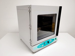 Image of LabNet Model 311DS Shaking Incubator Lab
