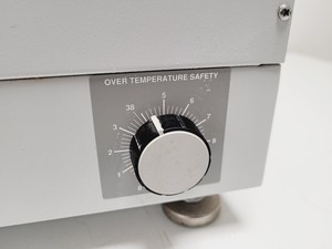 Thumbnail image of LabNet Model 311DS Shaking Incubator Lab