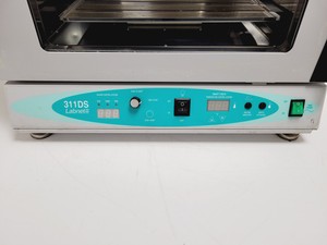 Thumbnail image of LabNet Model 311DS Shaking Incubator Lab
