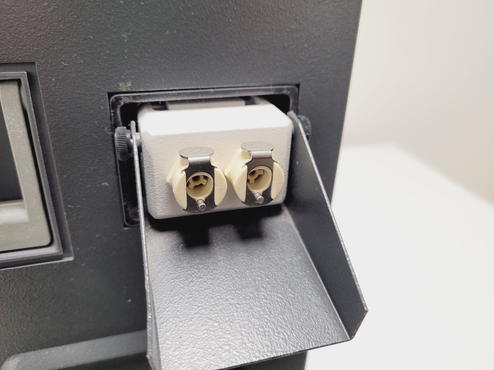 Image of Biosensor BIAcore 2000 Code BR-1002-25 SPR System Lab