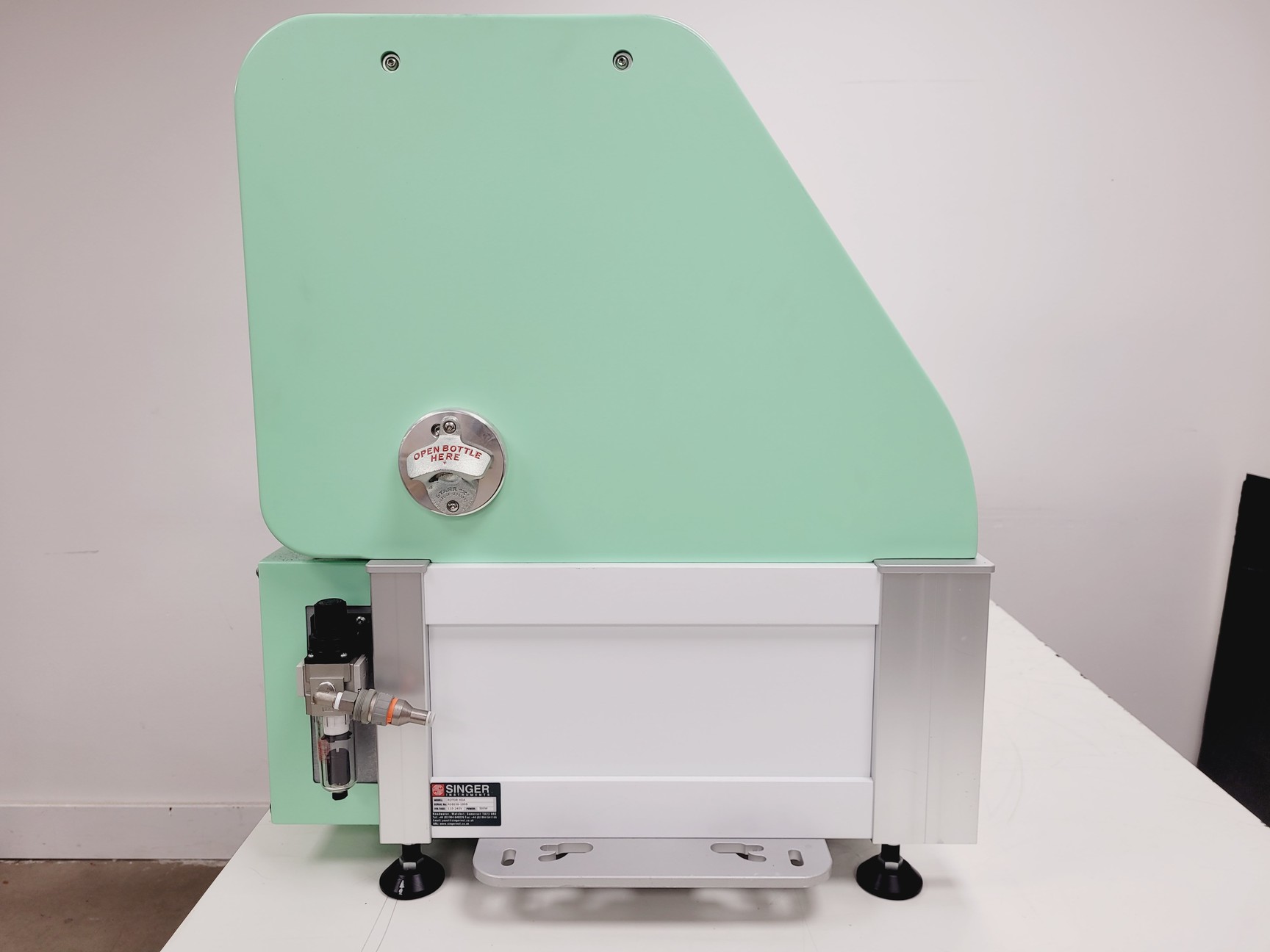 Image of Singer Robot Model Rotor-HDA w/ Junair OF302-4S & Werther CW 100/24 AL Lab
