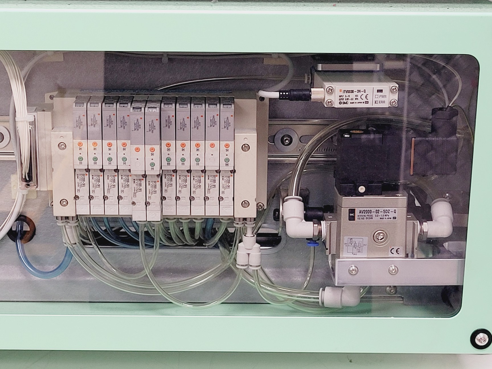 Image of Singer Robot Model Rotor-HDA w/ Junair OF302-4S & Werther CW 100/24 AL Lab