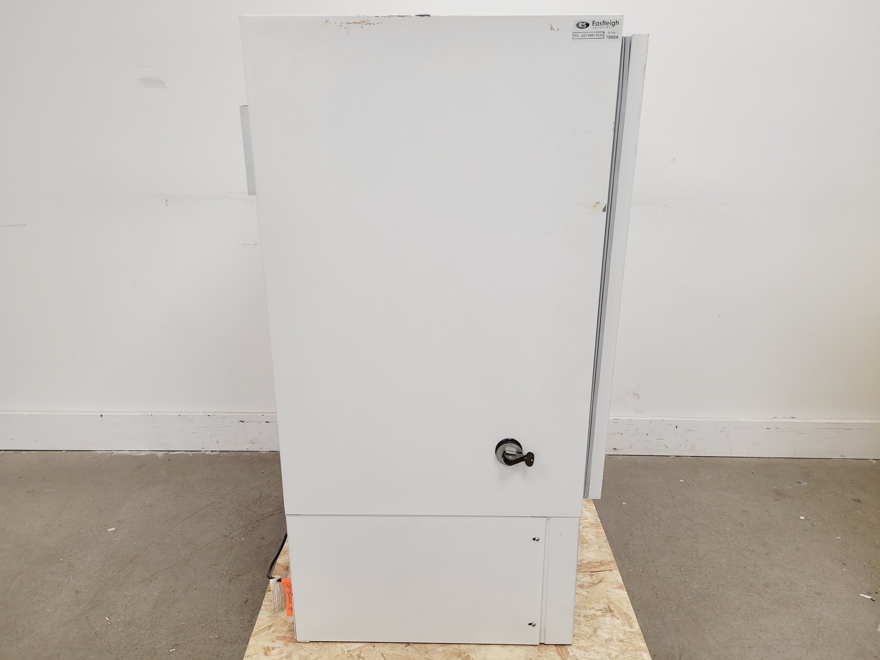 Image of Percival Scientific Model E-30LED.1 Plant Growth Chamber